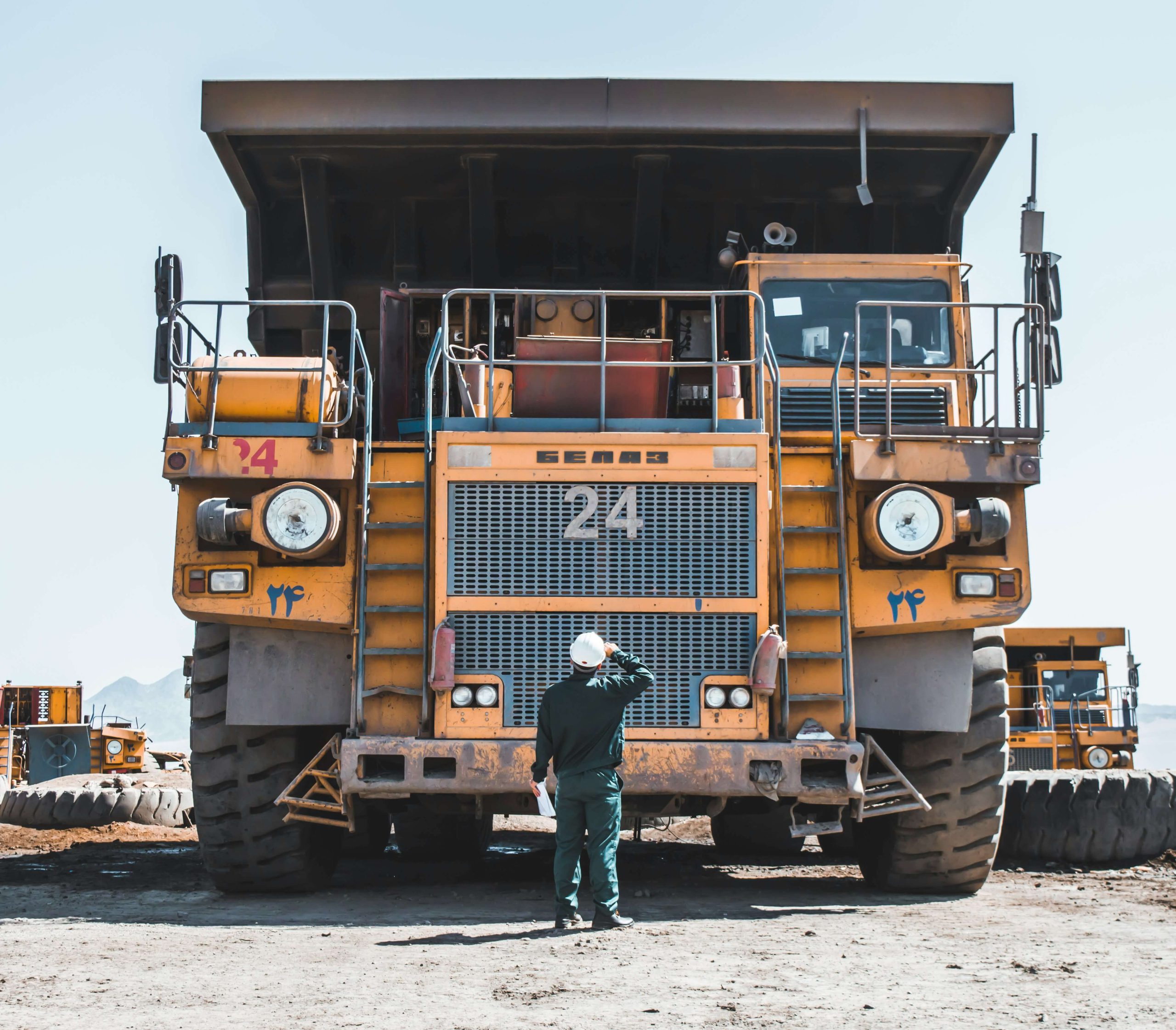 omid roshan lHI9NA4U7hg unsplash 1 scaled